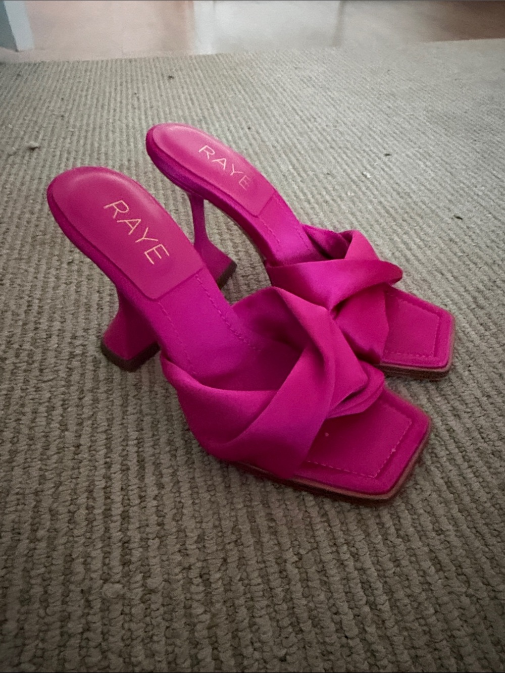 RAYE Fuchsia Knotted Square-Toe Heeled Sandals